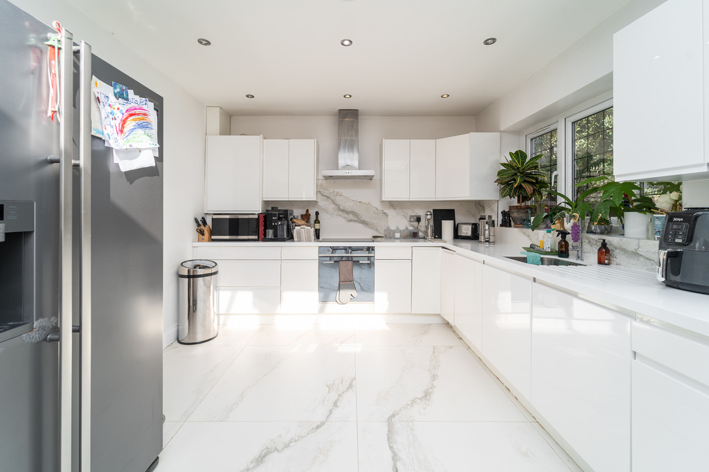 Long Lane, Finchley N3, photo 7