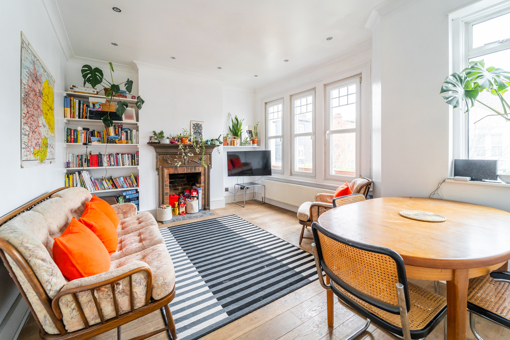 Oakley Gardens, Crouch End N8