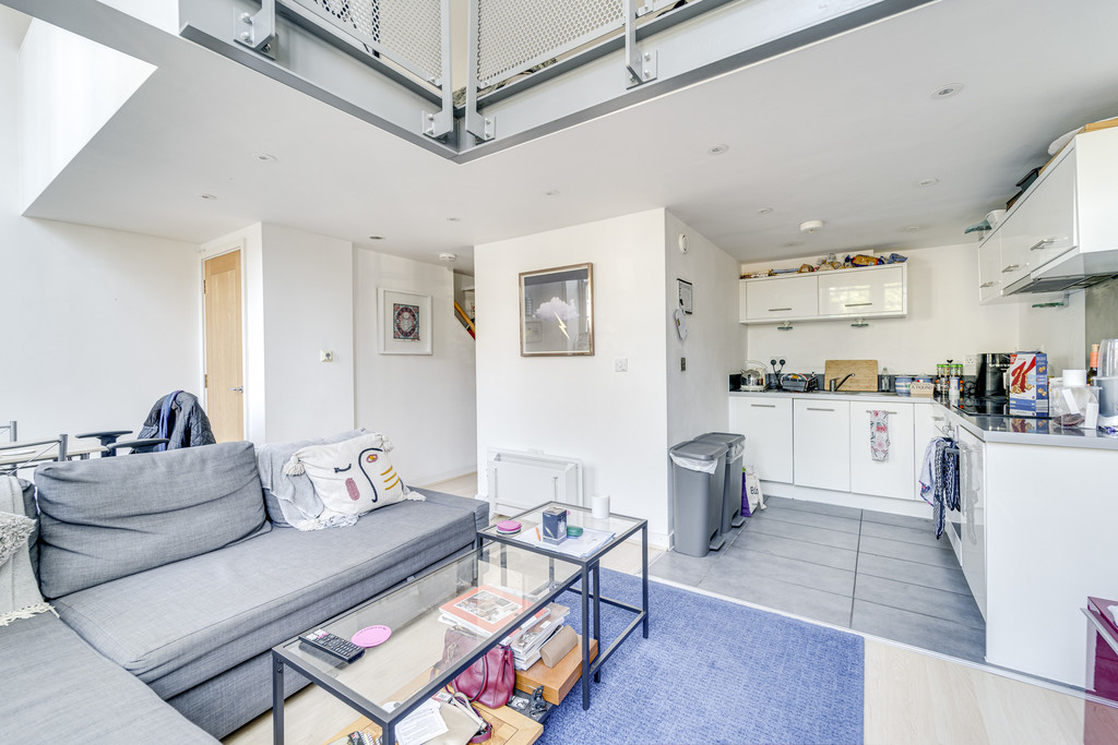 Tollington Road, Islington, London, N7, photo 3