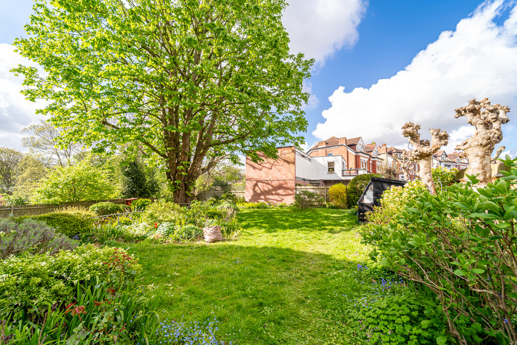 Stanhope Road N6, photo 12