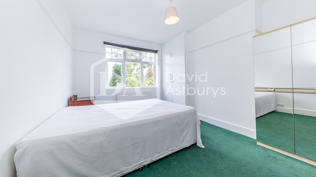 Stirling Road, Wood Green, London, photo 5