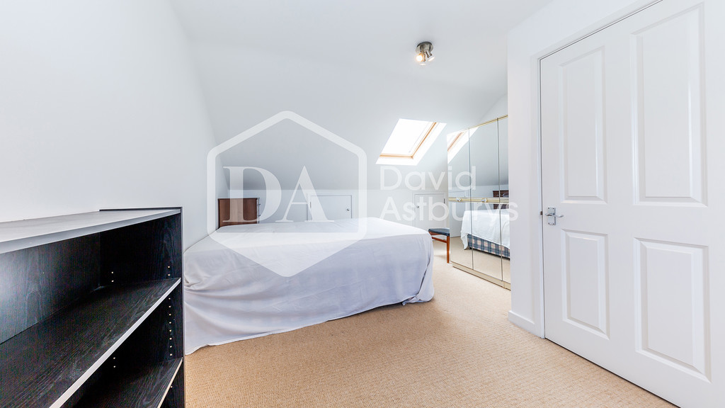 Stirling Road, Wood Green, London, photo 7