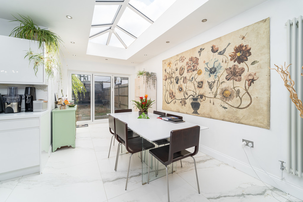 Long Lane, Finchley N3, photo 2