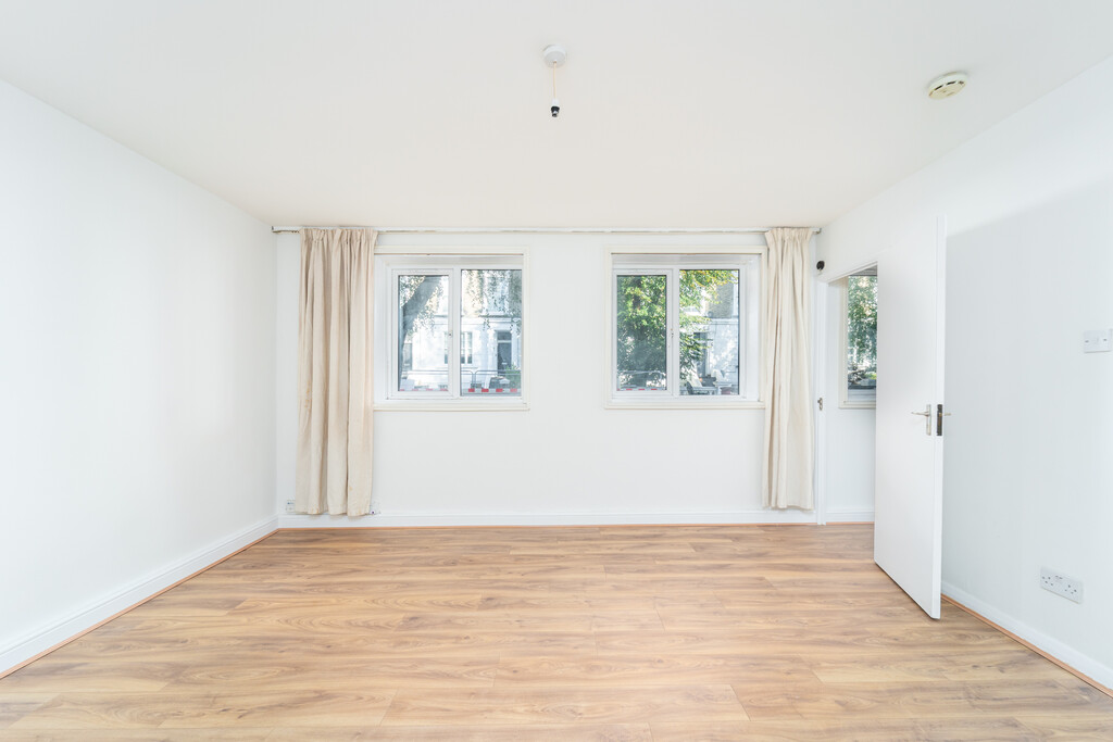 Cygnet House, 88-89 Belsize Road, Swiss Cottage, photo 2