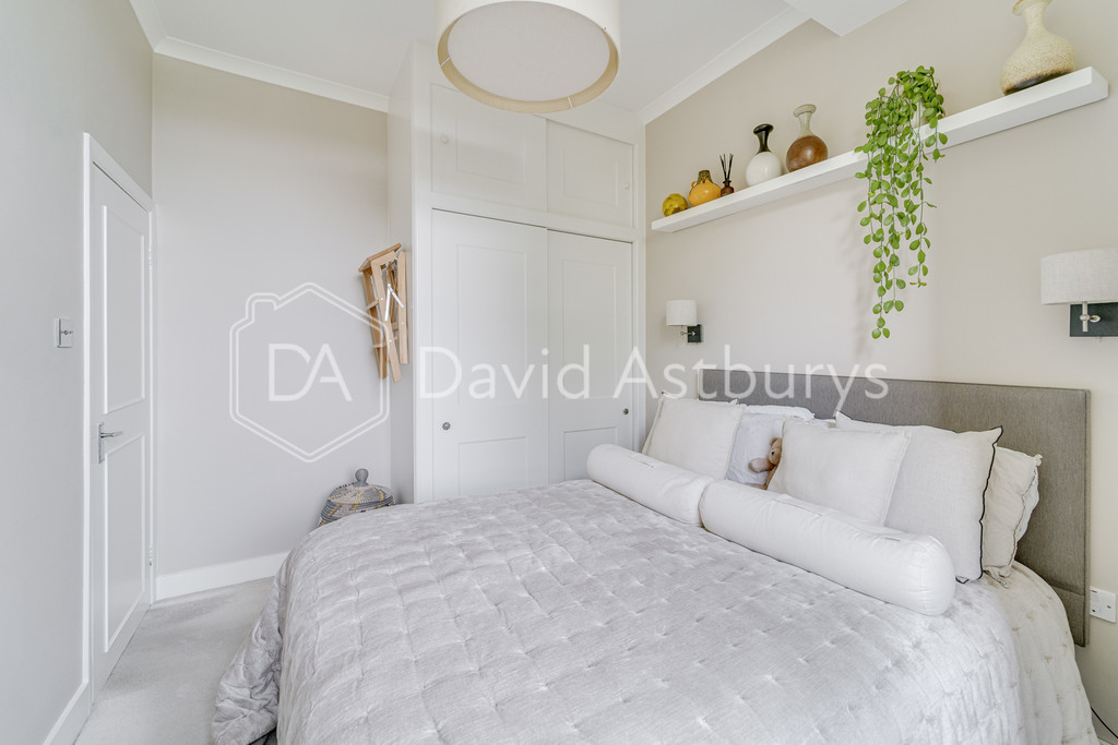 Crescent Road, Crouch End, London, photo 9
