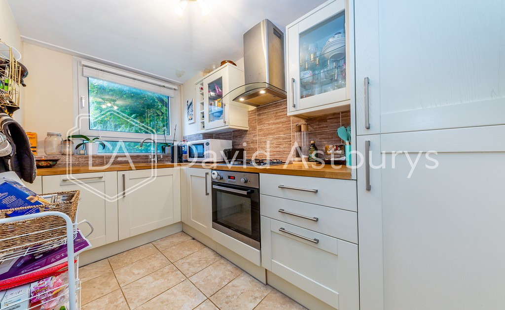Haverstock Road, Kentish Town, London, photo 2
