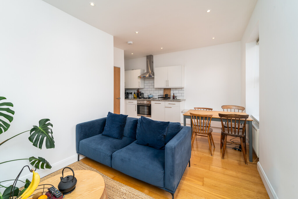 Maygrove Road, NW6, photo 3