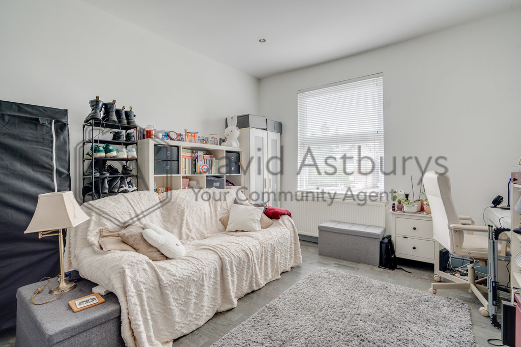 Devonport Road, Shepherds Bush, London, photo 4
