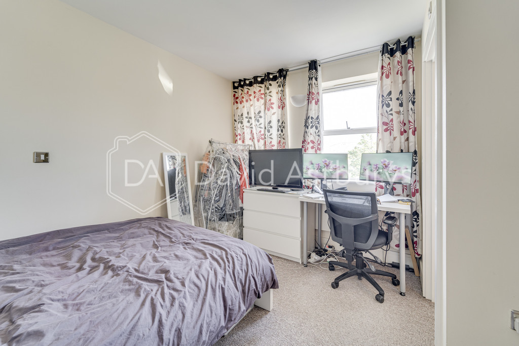 Clifden Mews, Homerton, London, photo 14