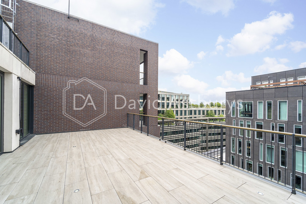 NDB06506-Edit