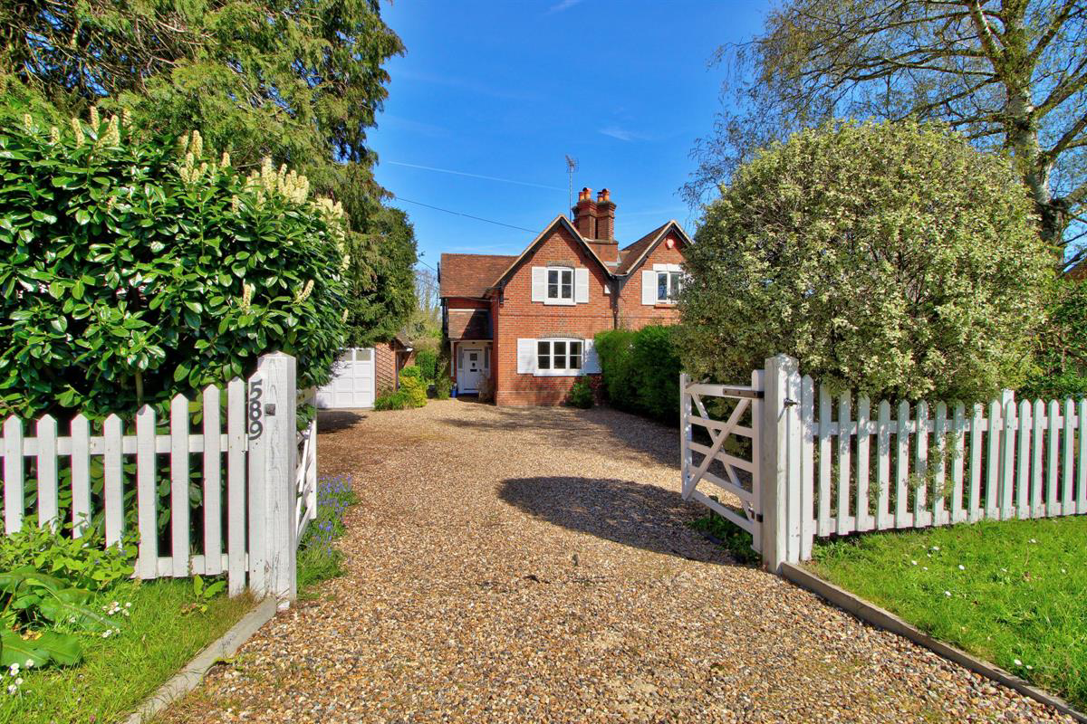 Reading Road, Winnersh