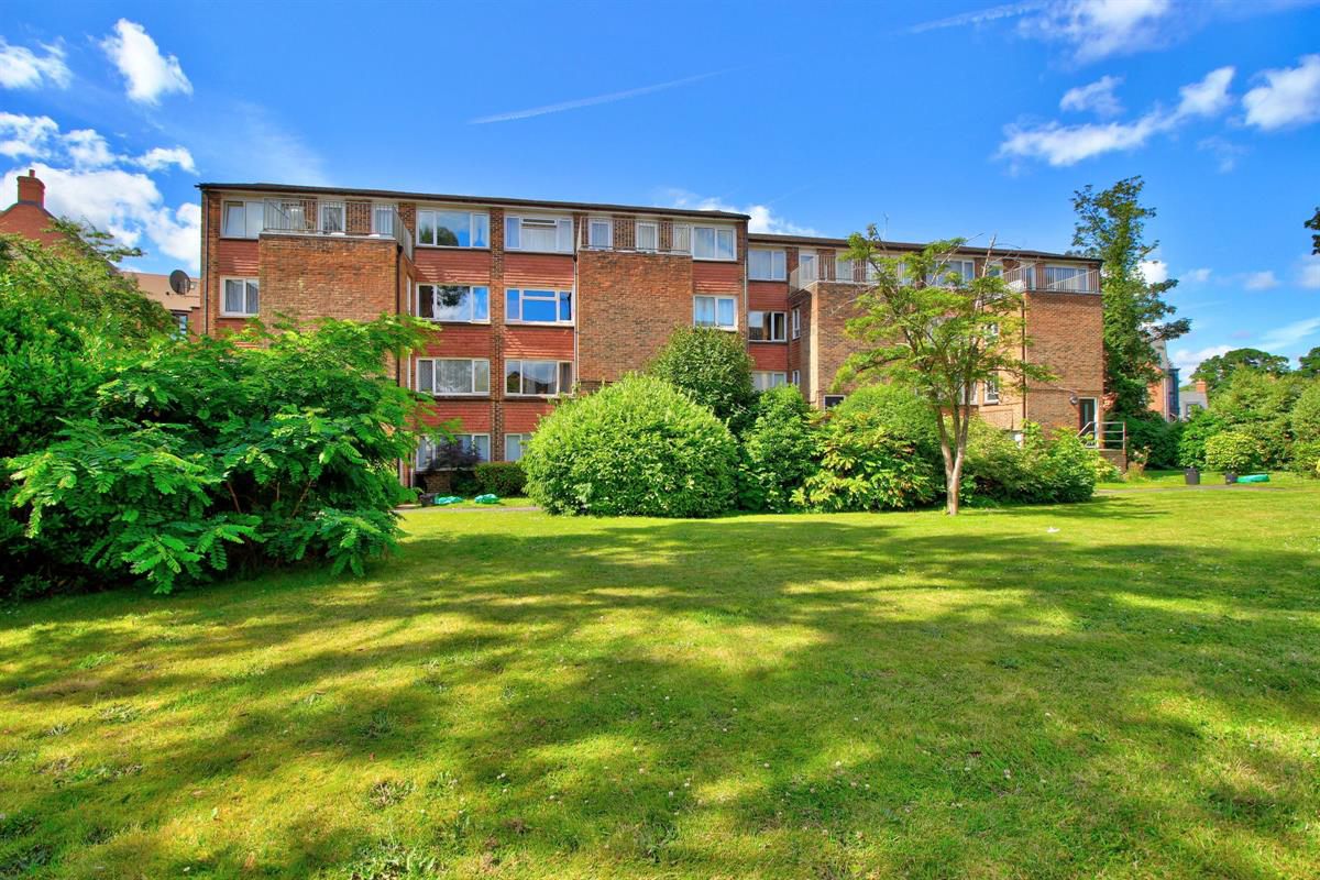 Ellison Way, Wokingham