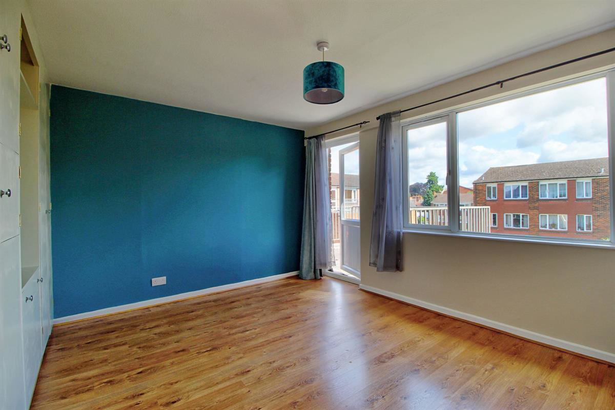 Ellison Way, Wokingham, photo 9