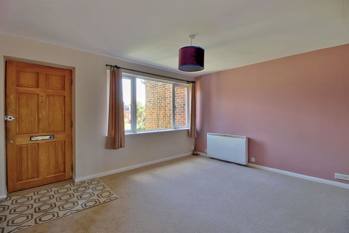 Ellison Way, Wokingham, photo 5