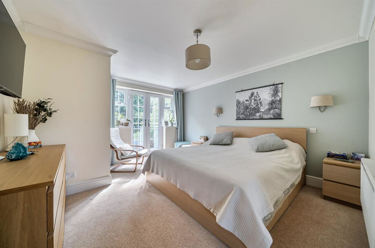 Holmes Crescent, Wokingham, photo 12