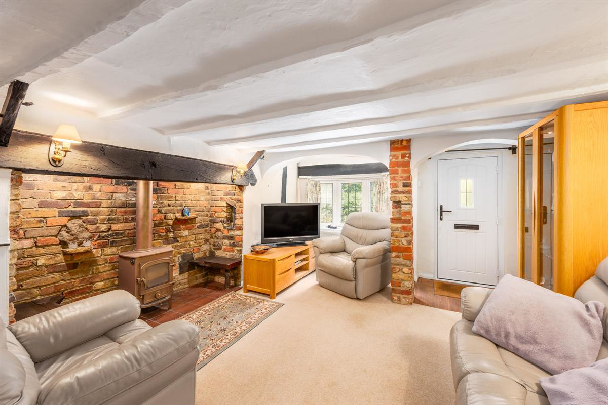 Plover Lane, Eversley, photo 3