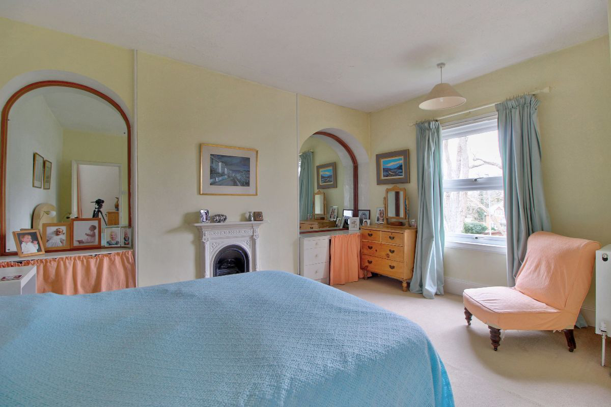 The Well House, Binfield, photo 10