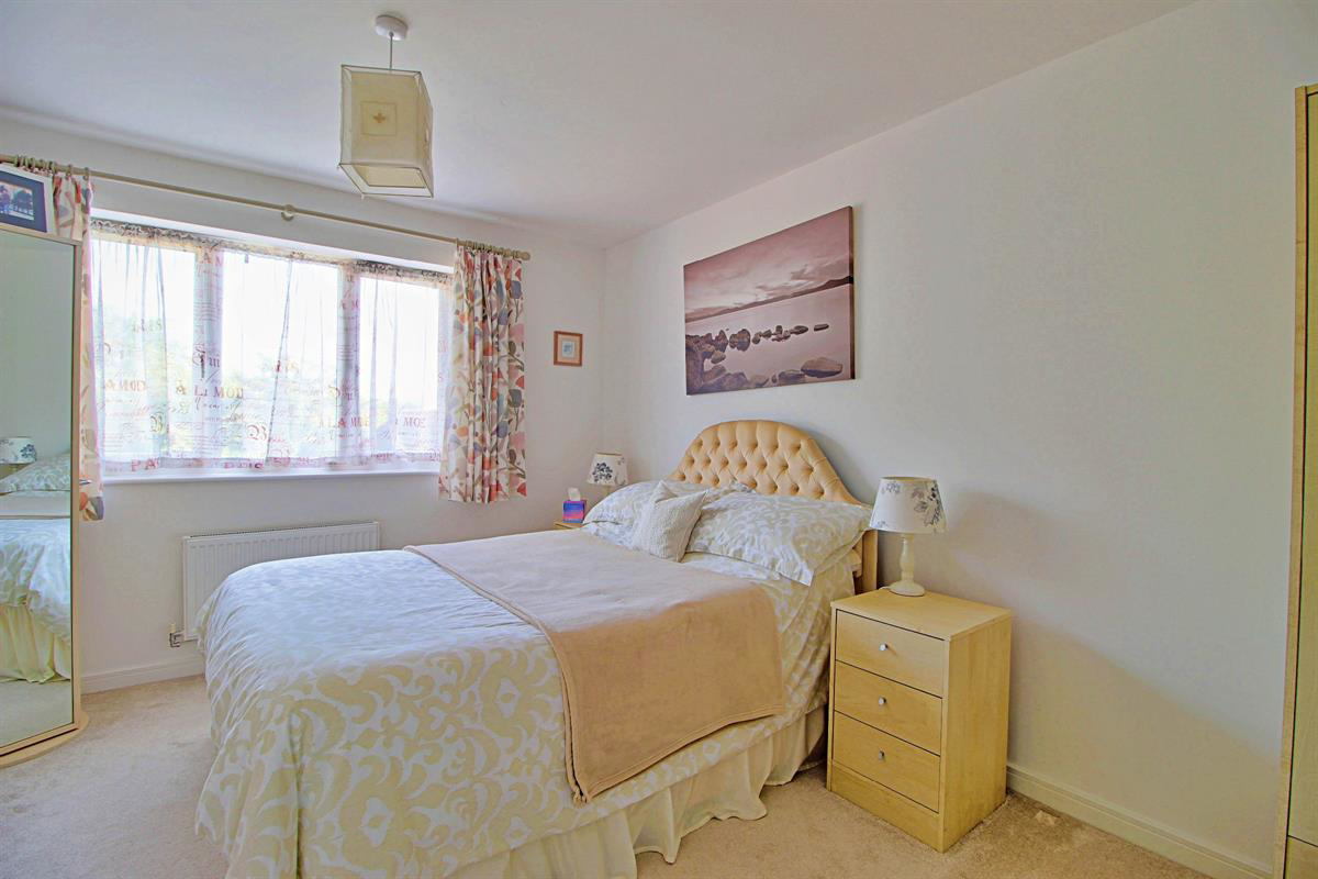 Merril Drive, Winnersh, photo 10