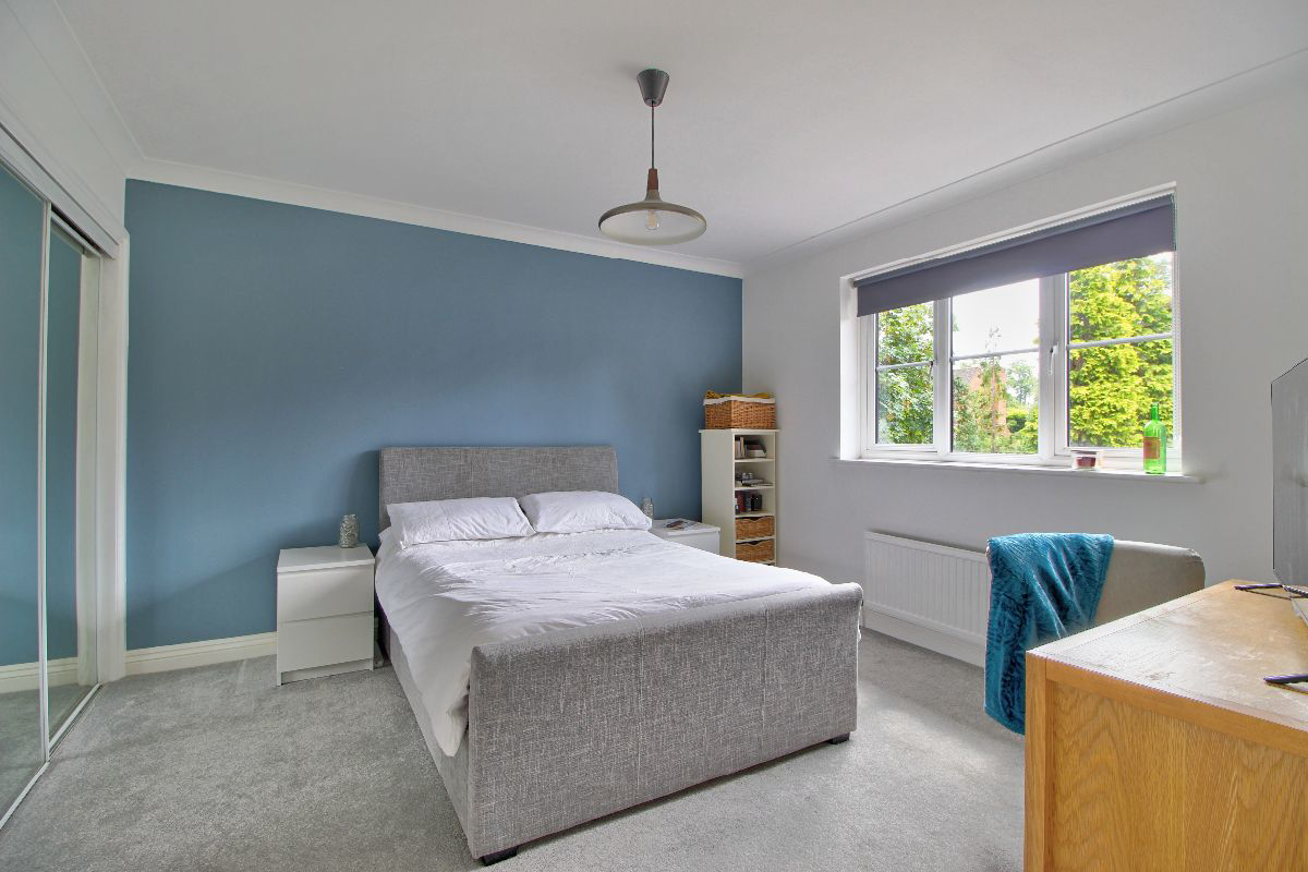 Popeswood Road, Binfield, photo 22