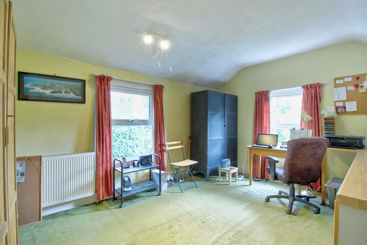 The Well House, Binfield, photo 17