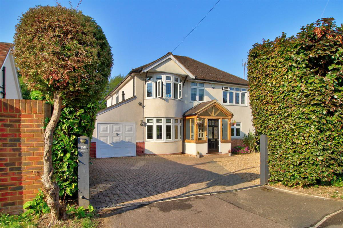 Reading Road, Winnersh, Wokingham