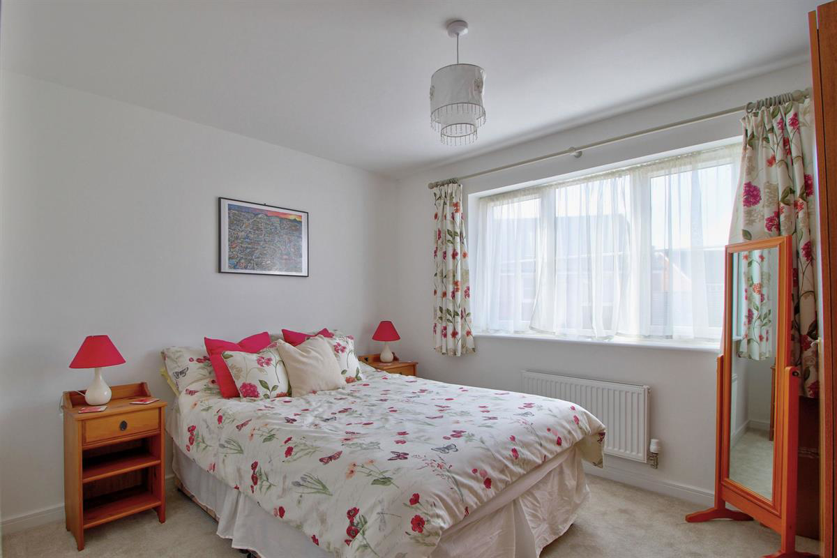 Merril Drive, Winnersh, photo 8
