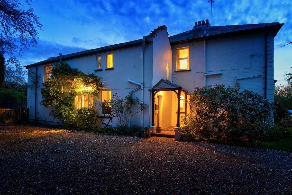 The Well House, Binfield, photo 15