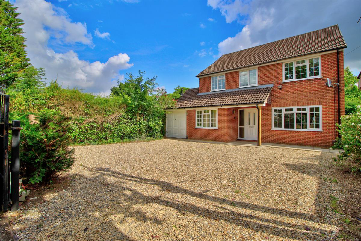 Reading Road, Winnersh