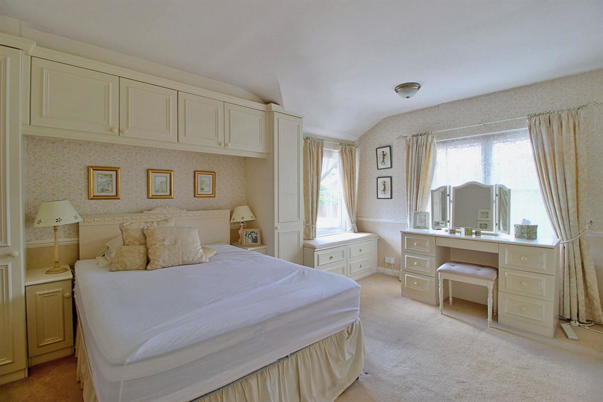 Folders Lane, Bracknell, photo 11