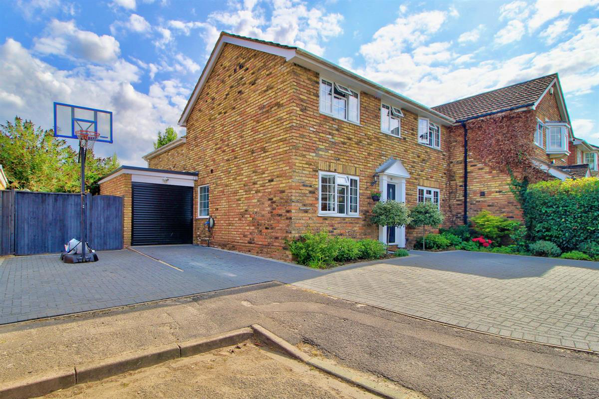 Meadow View, Winnersh, photo 25