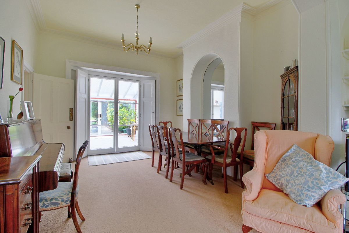 The Well House, Binfield, photo 6