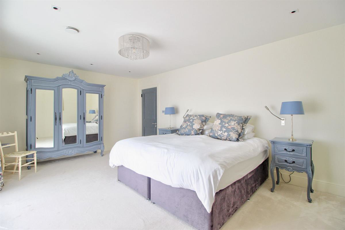 Forest Road, Hurst / Wokingham, photo 17