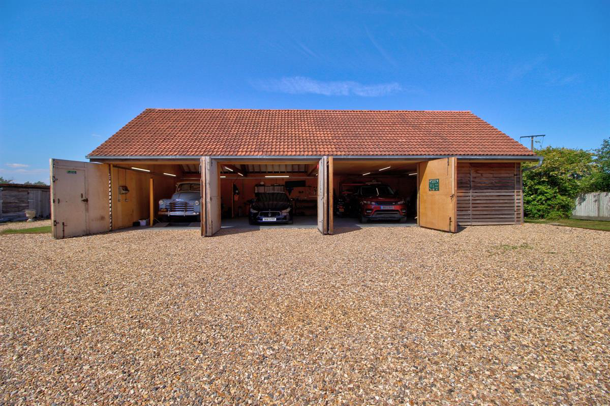 Forest Road, Hurst / Wokingham, photo 21