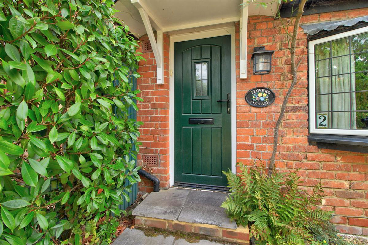 Plover Lane, Eversley, photo 17