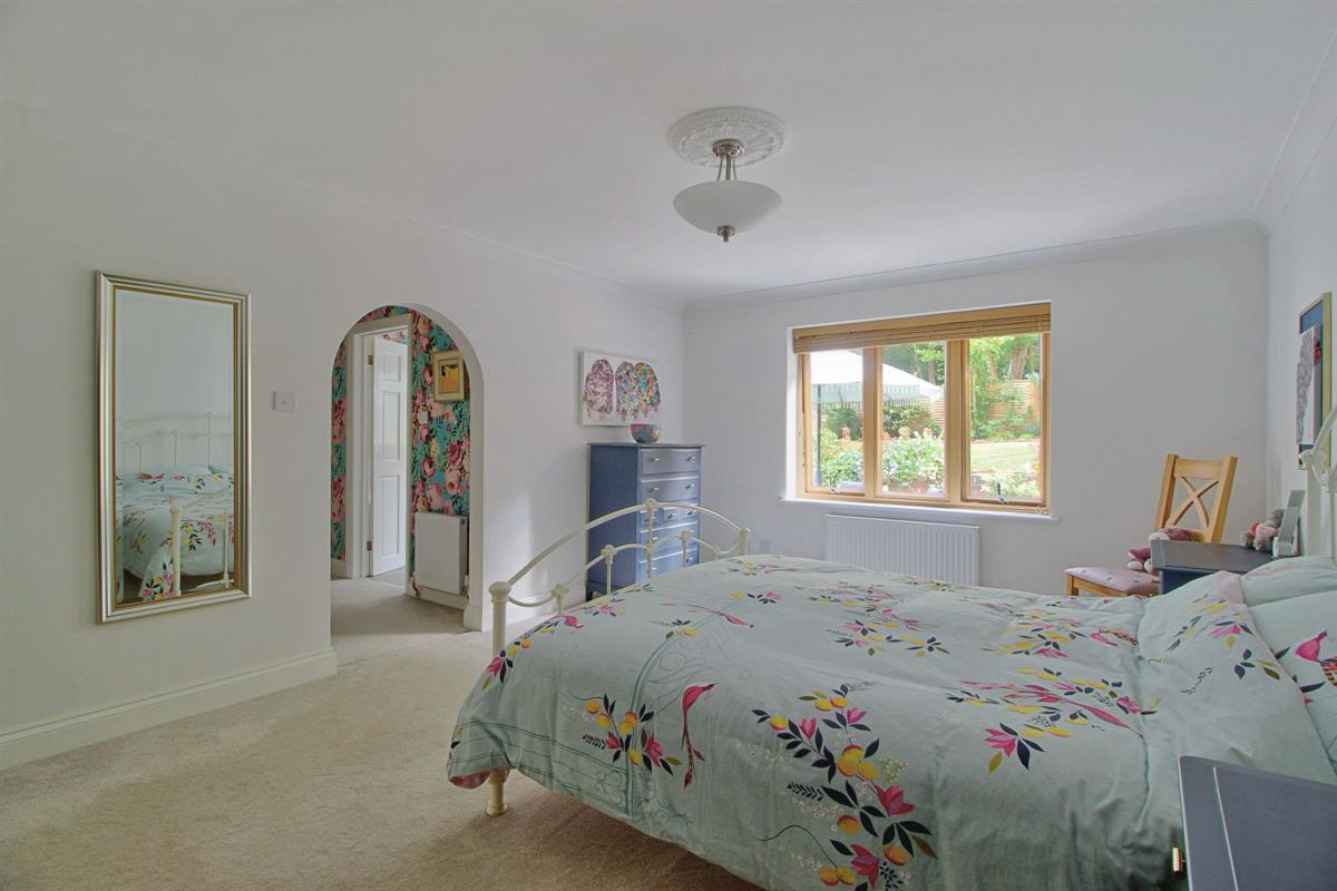 Heath Ride, Finchampstead, photo 17
