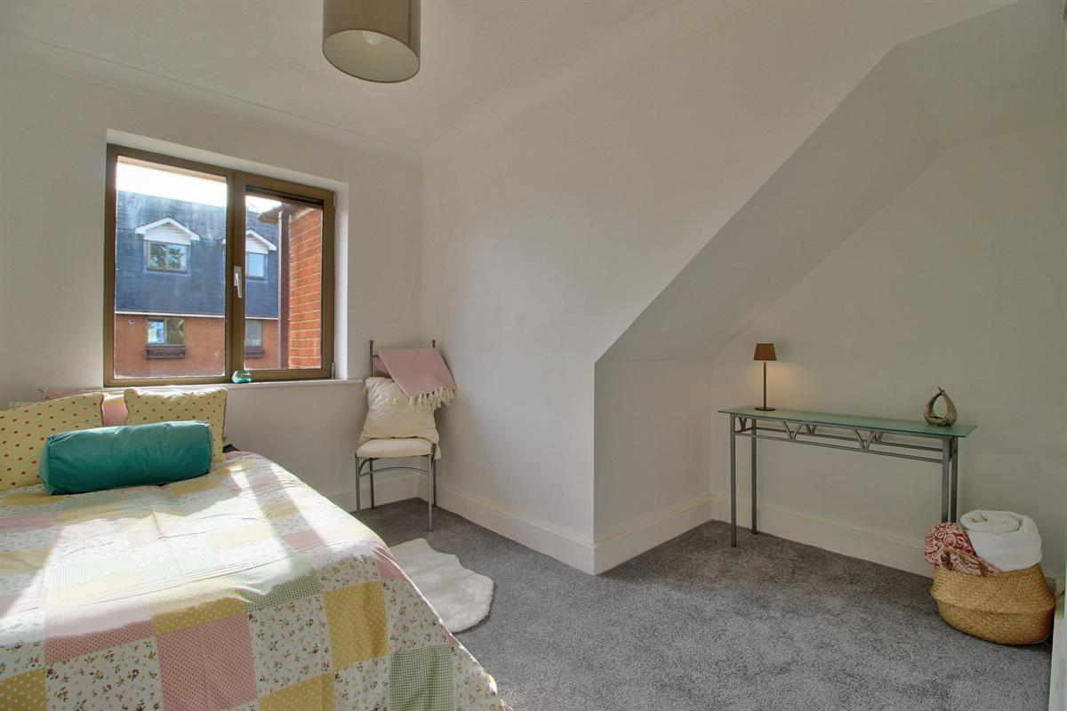 Braeside, Binfield, photo 6