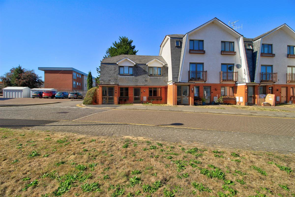 Braeside, Binfield, photo 2