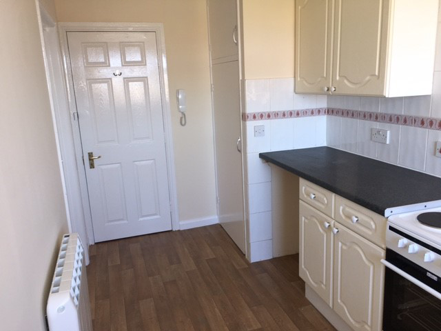 Flat 4, 6 Gladstone Terrace, YO152PN, photo 2