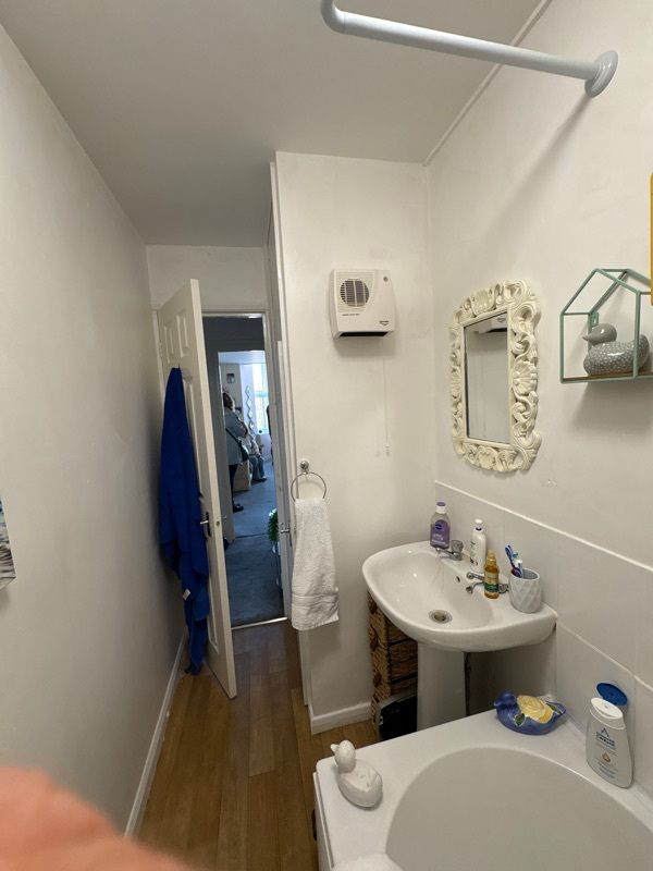 Flat 2, 6 Gladstone Terrace, YO15 2PN, photo 35