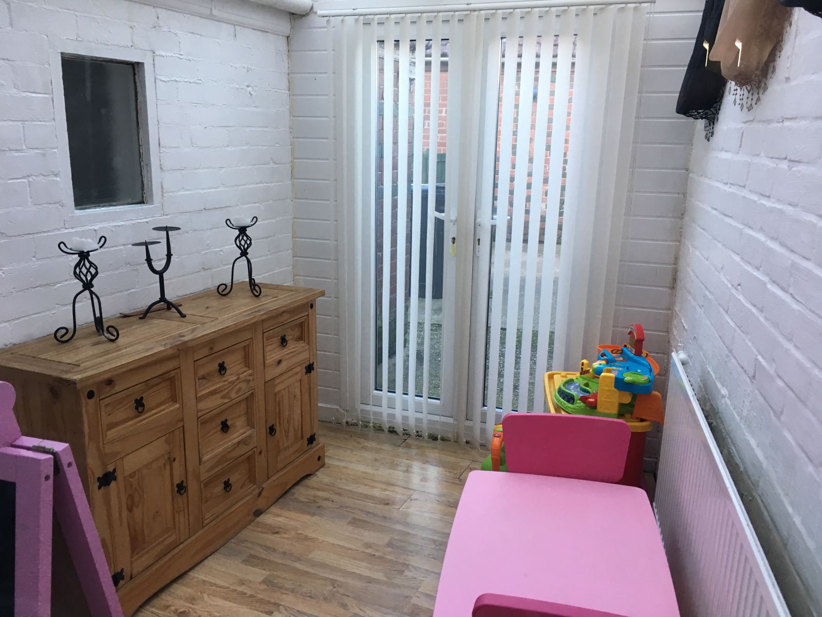Daw Lane, Bentley, Doncaster DN5, photo 9