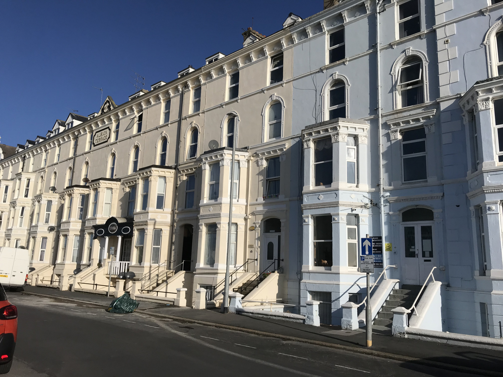 19 Albion Terrace, YO15, photo 2