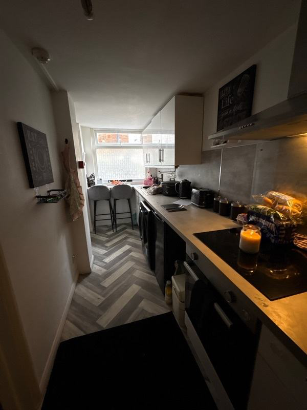 6 Gladstone Terrace, YO15 2PN, photo 45
