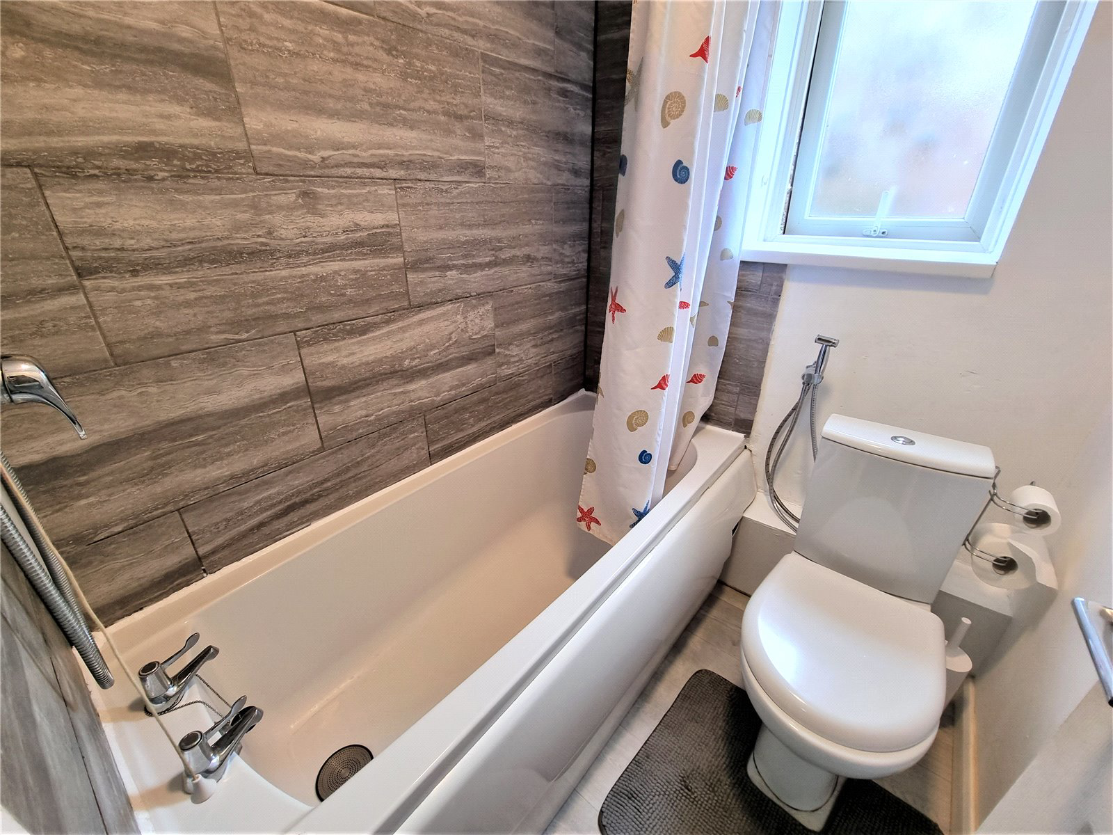 Badgers Close, Hayes, Greater London, UB3, photo 6