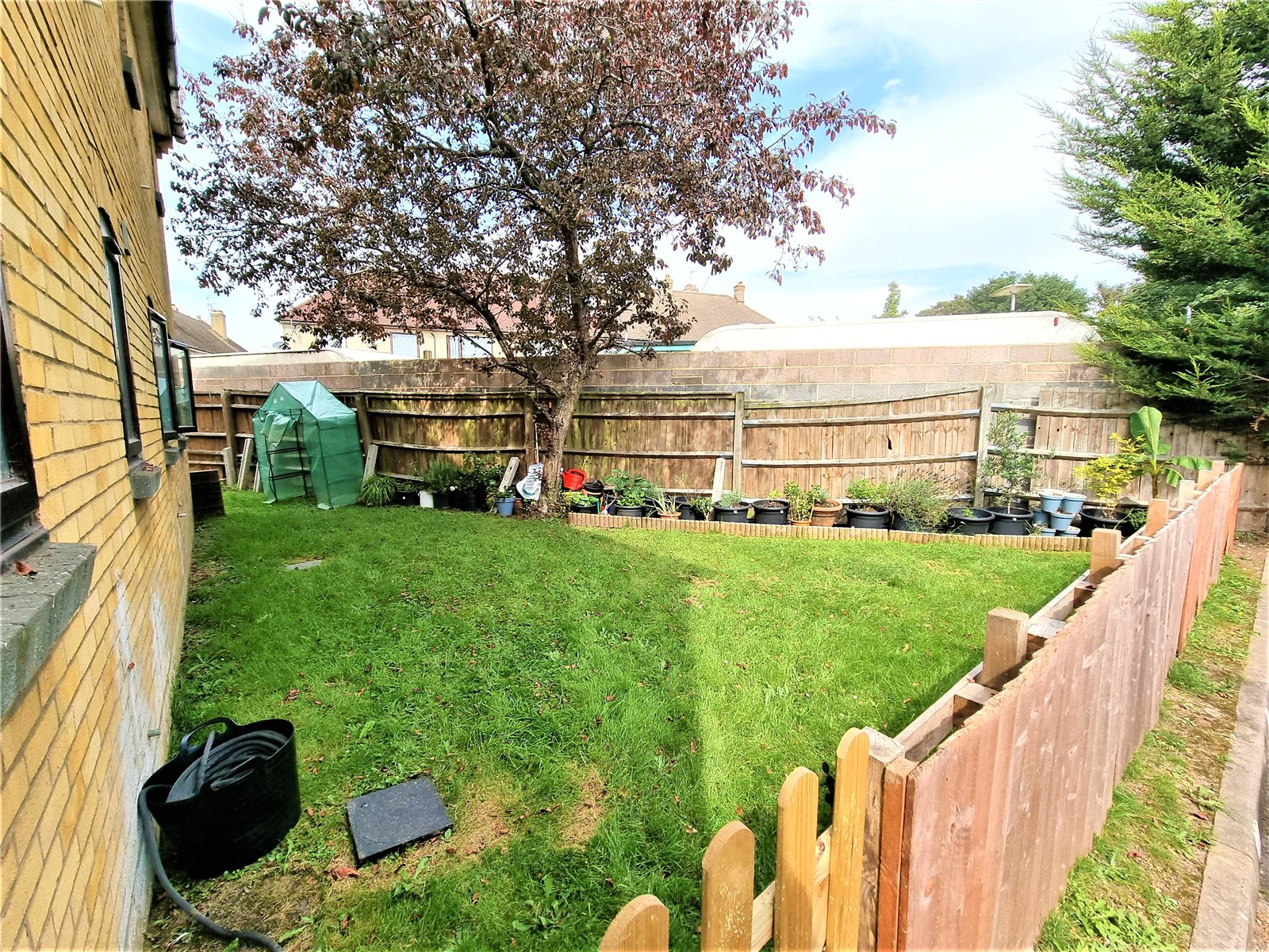 Badgers Close, Hayes, Greater London, UB3, photo 7