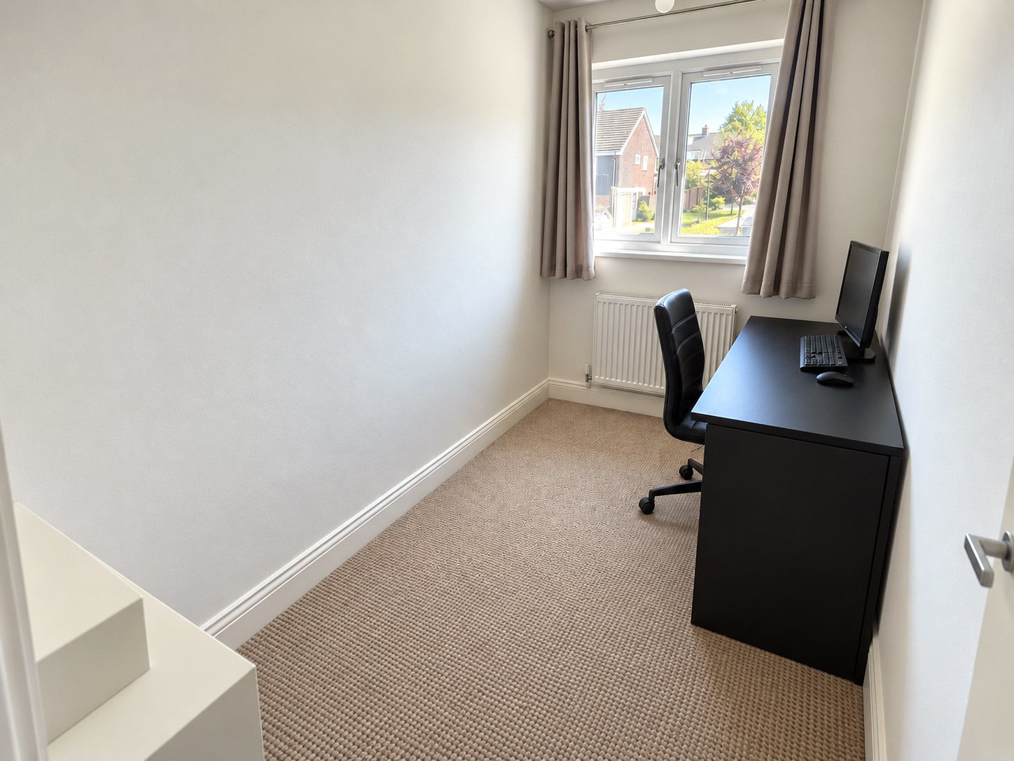 Sutton Hall Road, Heston, Greater London, TW5, photo 8