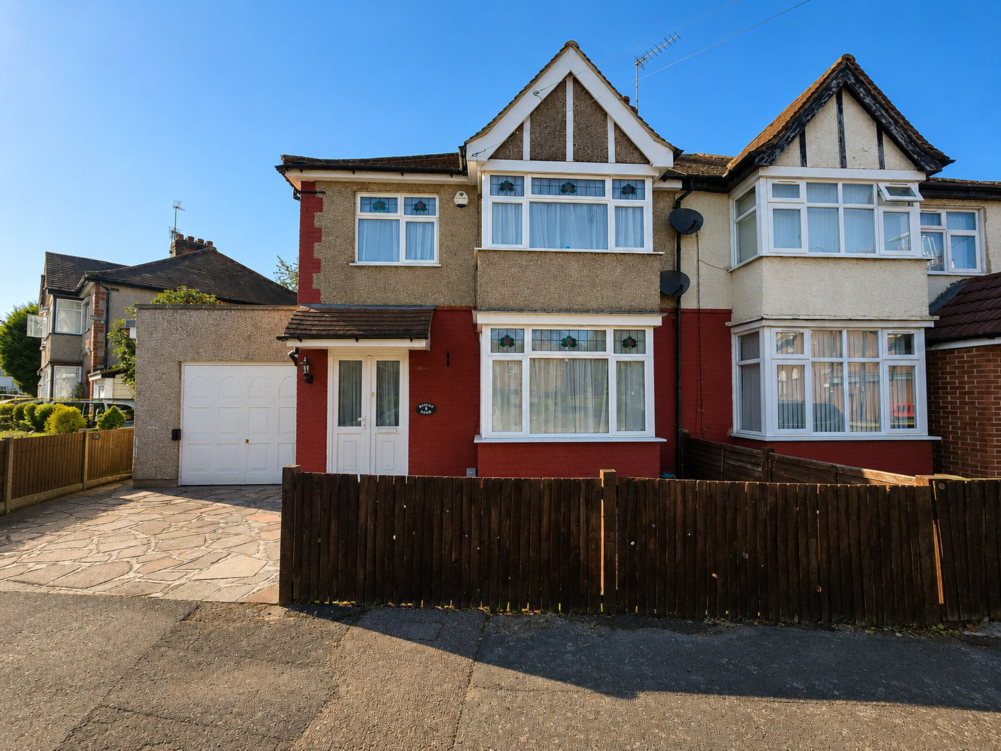 Nield Road, Hayes, Greater London, UB3