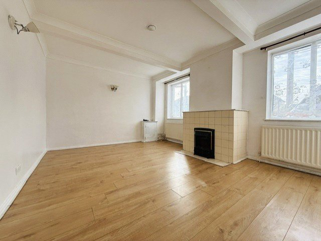 St. Pauls Avenue, Slough, SL2, photo 4