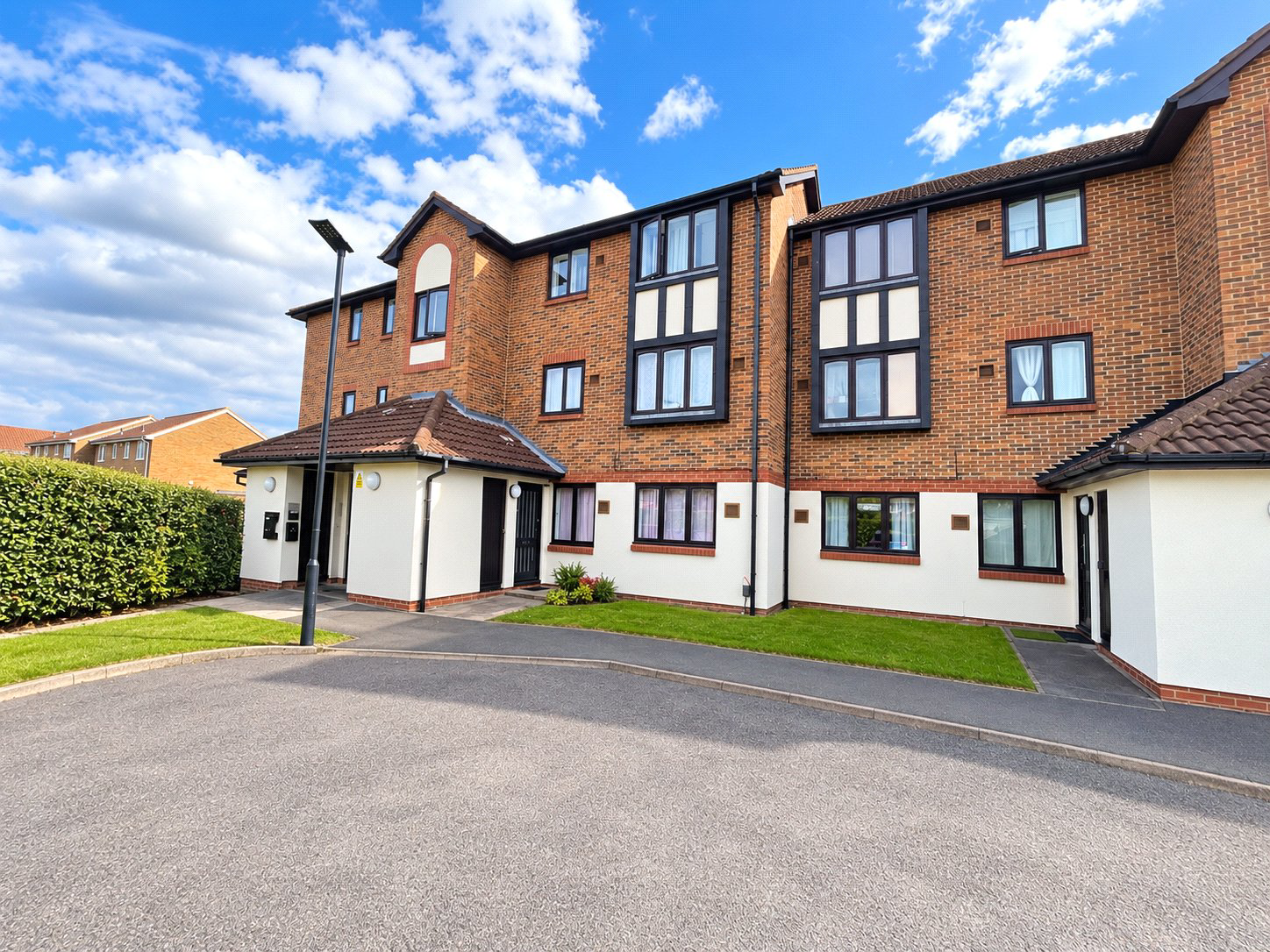 Berry Court, Hounslow, Greater London, TW4