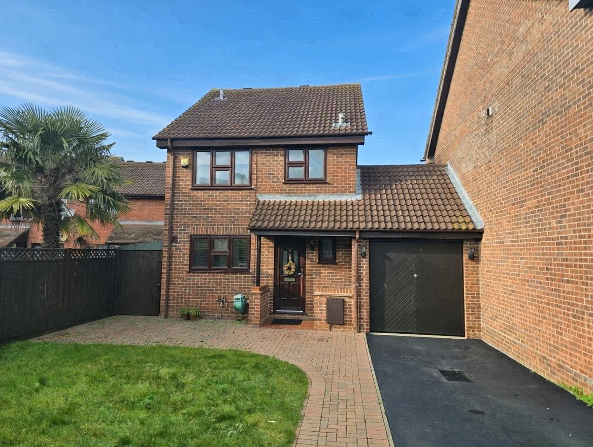 Chirk Close, Hayes, Greater London, UB4