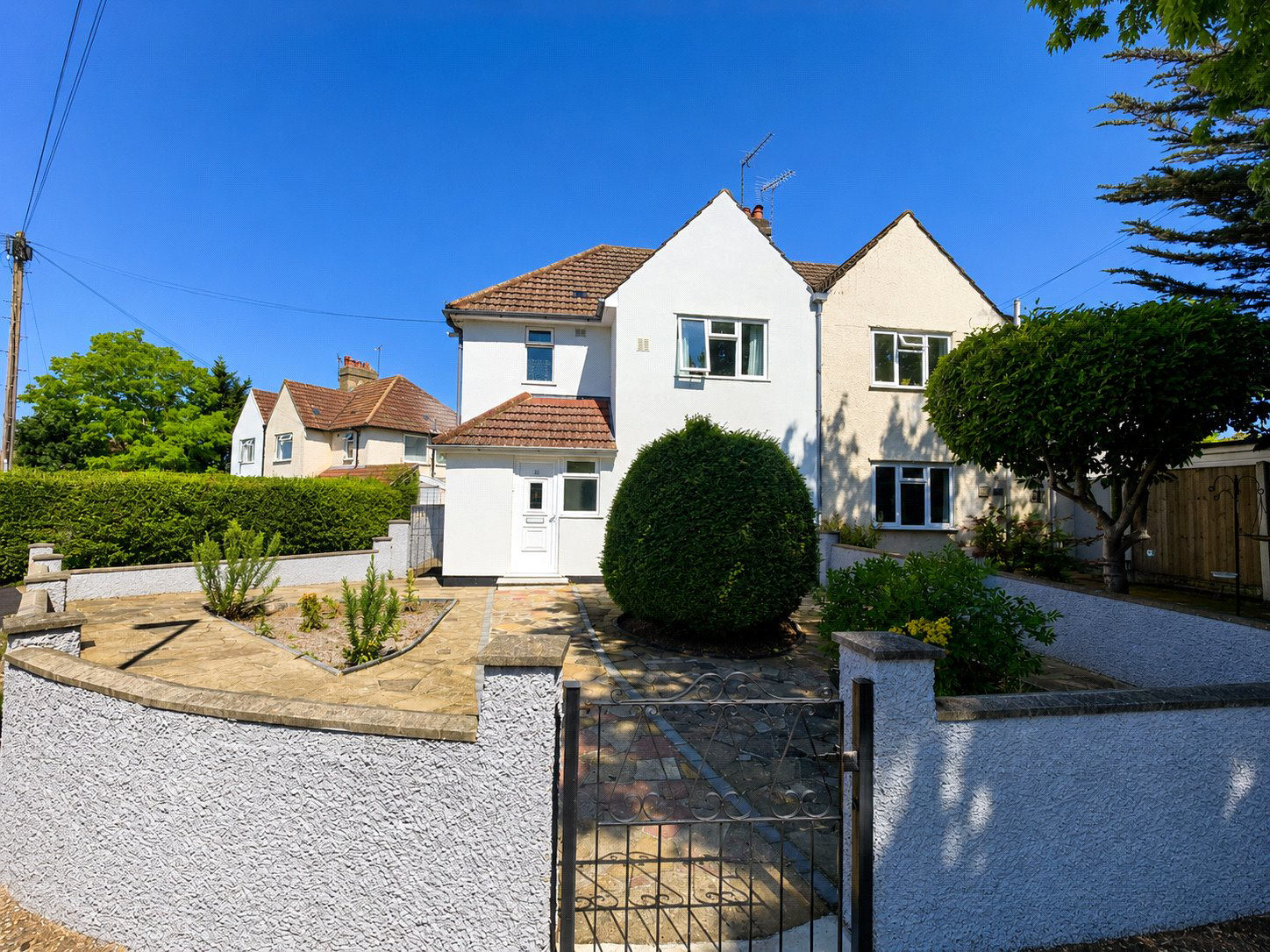 Hillingdon Road, Uxbridge, Greater London, UB10